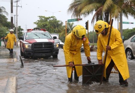 Refuerza gobierno de Paul Carrillo atención de vialidades ante lluvias