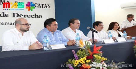 marcha semana derecho uady