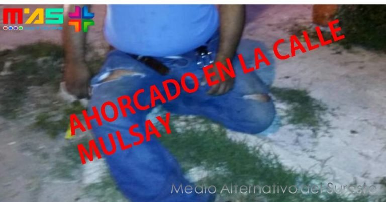 UBER, en plena calle de la MULSAY encontró a un hombre colgando de un poste