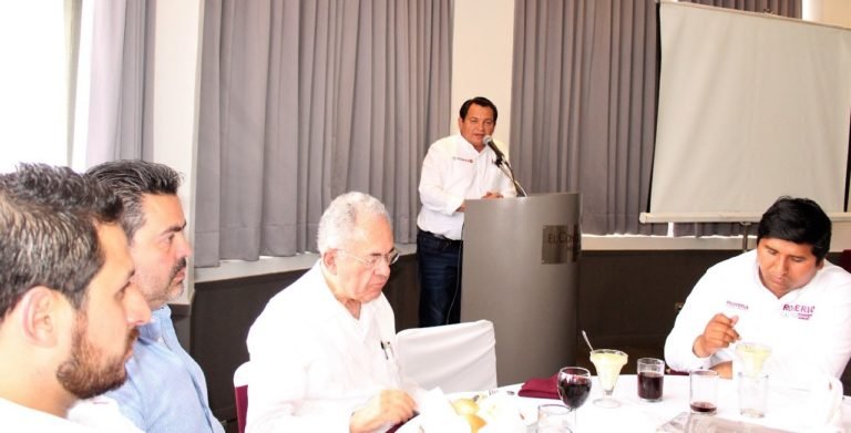 Total respaldo a “HUACHO” para trabajar por el crecimiento parejo de Yucatán