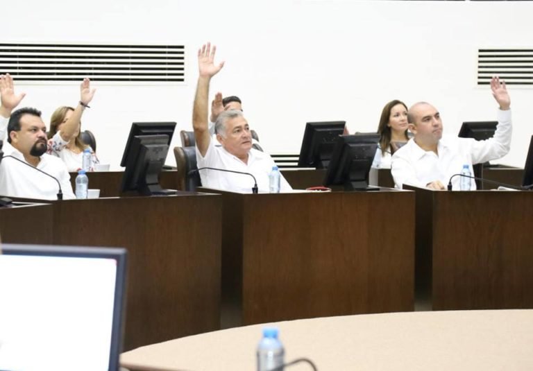 Incorporan formalmente a Morena a la junta de gobierno del Congreso