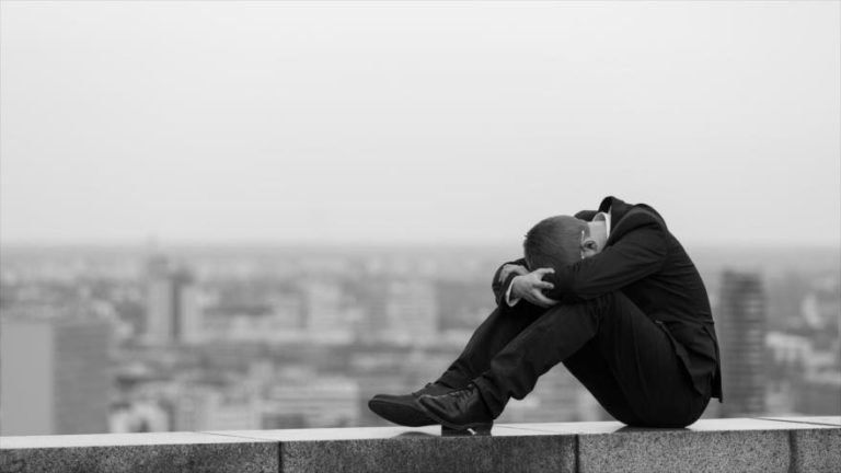 5 señales que debemos conocer para prevenir el suicidio