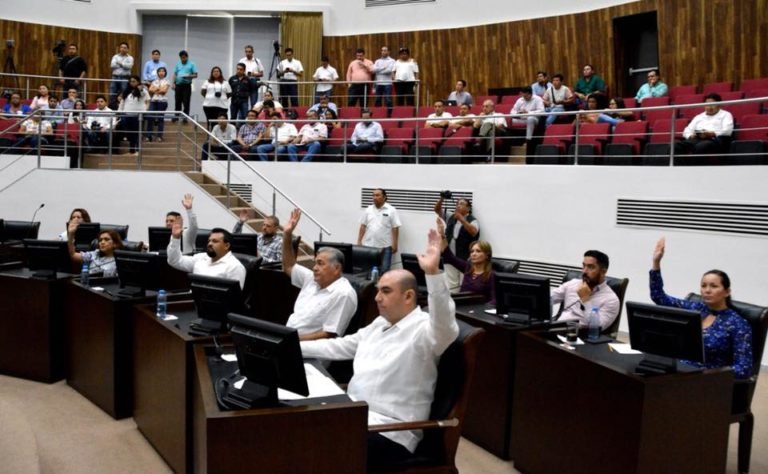 Exhortan diputados a poner fin a torneos de lazo