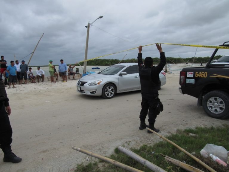 Encuentran cuerpo sin vida flotando en las aguas del puerto de abrigo