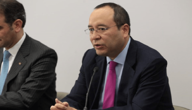 Consejeros del INE reducirán sus salarios para 2019