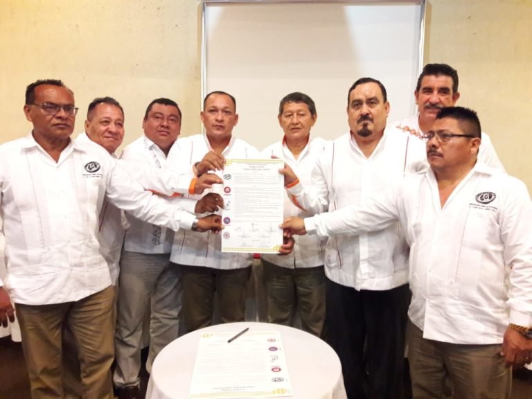 Firman acuerdo de trabajo conjunto y hermanamiento centrales obreras y asociaciones civiles.