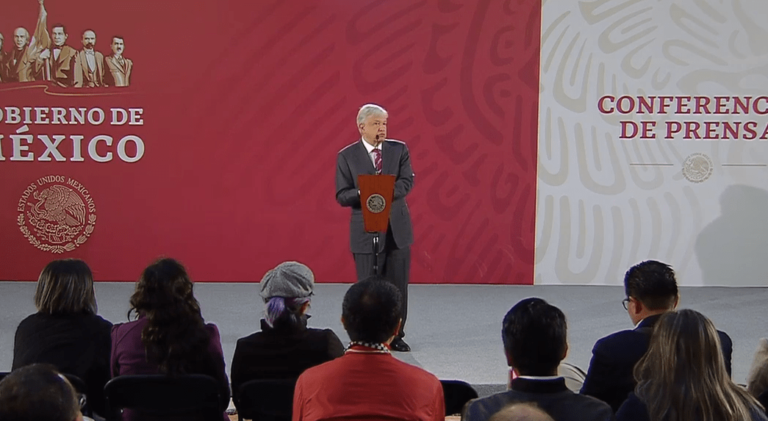 Robo de combustible será delito grave: López Obrador