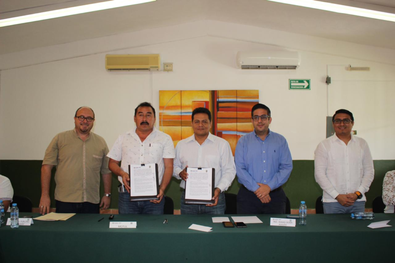 Se firma convenio de colaboración entre el Inderm y los 106 Ayuntamientos