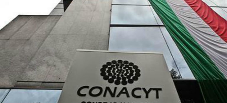 Conacyt recortará personal y reduce a la mitad su estructura