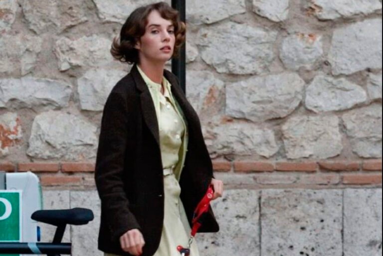 Maya Hawke se suma a “Asteroid City”, la nueva película del brillante director Wes Anderson