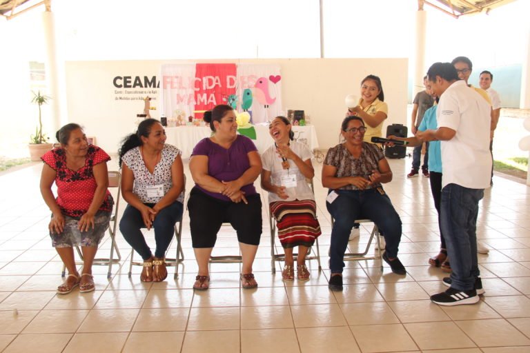Internos del Ceama celebran a sus mamás