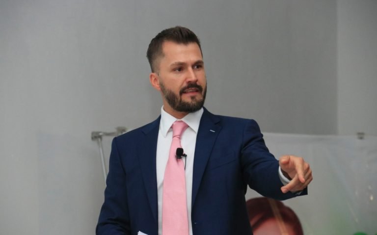 El fenómeno AMLO ya es un referente internacional: Juan Carlos Natale