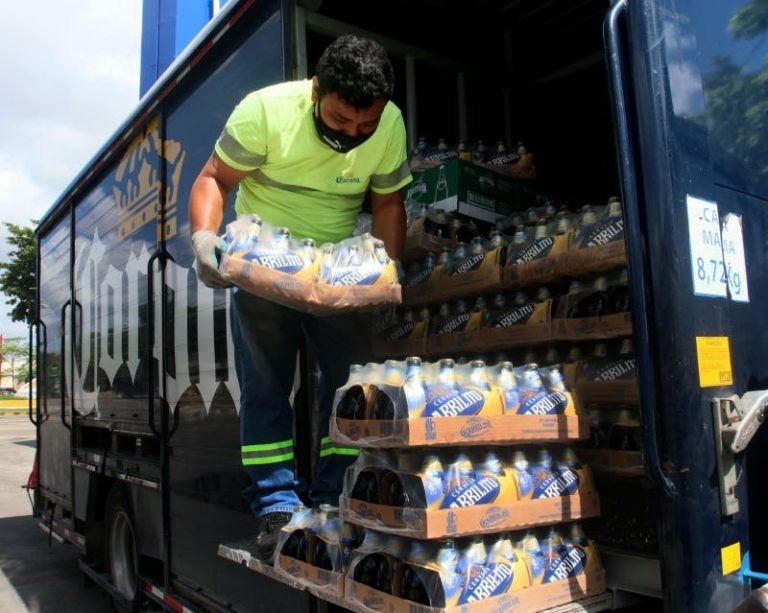 Hay un mercado negro del alcohol en Yucatán
