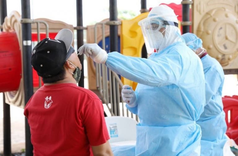 Buscan atajar al virus