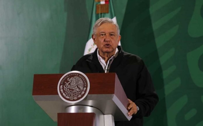 amlo-oaxaca-construyen-vias-conectar_0_16_1200_747
