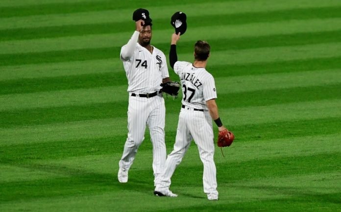 gonzalez-debuto-en-la-mlb_0_36_1024_637