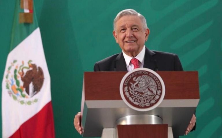 UIF investiga a integrantes de Antorcha Campesina, dice AMLO