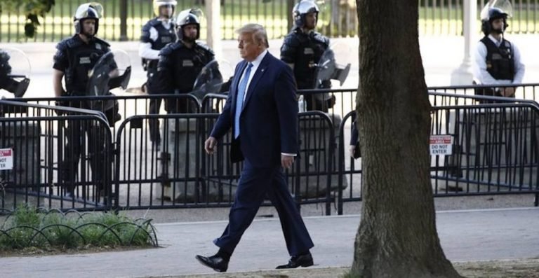 Trump dejará la Casa Blanca si oficializan el triunfo de Biden