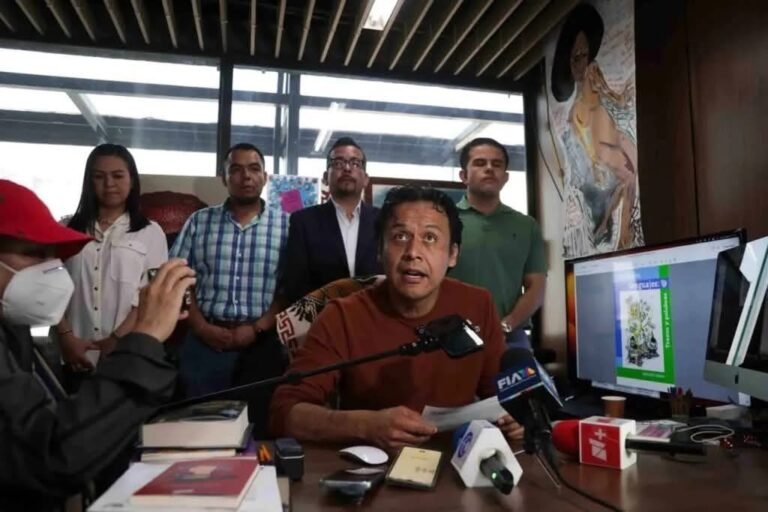 Crisis en la SEP: Marx Arriaga Navarro se atrinchera y rechaza dejar el cargo tras su cese