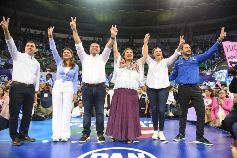 «Renán Barrera y Cecilia Patrón cierran su precampaña con miras al triunfo en Yucatán»