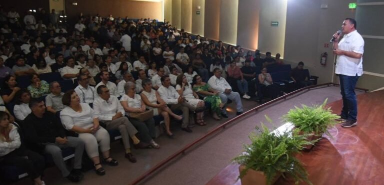 Renán Barrera a la comunidad Uady: participen con propuestas para el desarrollo de Yucatán