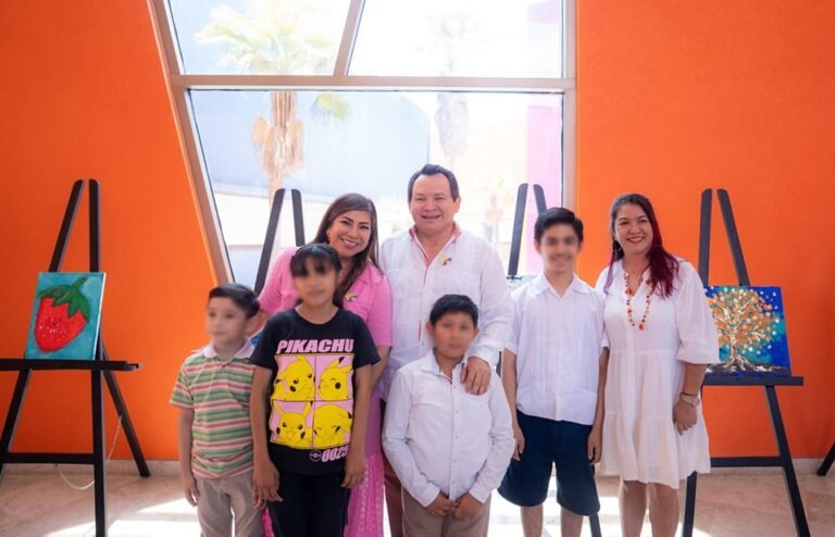 HUACHO DISPONE DEL DINERO DEL PUEBLO PARA DONARÁ 10 MILLONES DE PESOS AL CRIT YUCATÁN