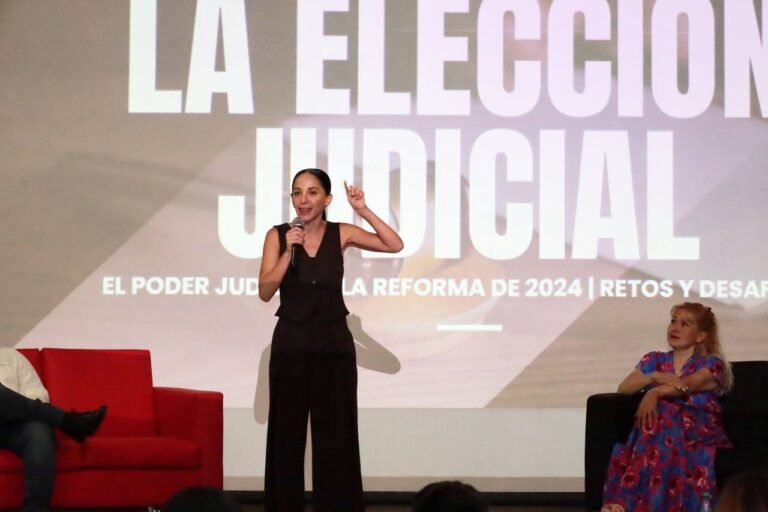 Paulina Ortega Rosado presenta propuestas ante estudiantes de la UVM rumbo a la Elección Judicial