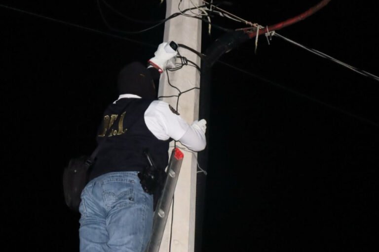 Retiran cámaras de seguridad en Mérida: ¿es ilegal colocarlas en la vía pública?