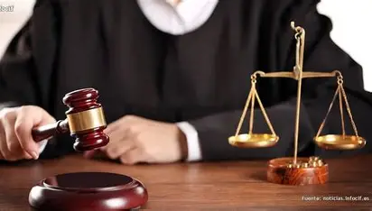 Imputada por violencia familiar hacia sus padres