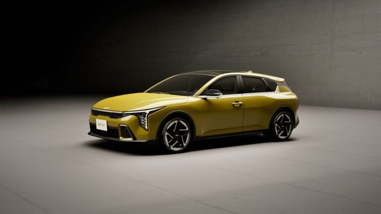 KIA K4 Hatchback 2026 inicia preventa en México con edición limitada en color Sparkling Yellow