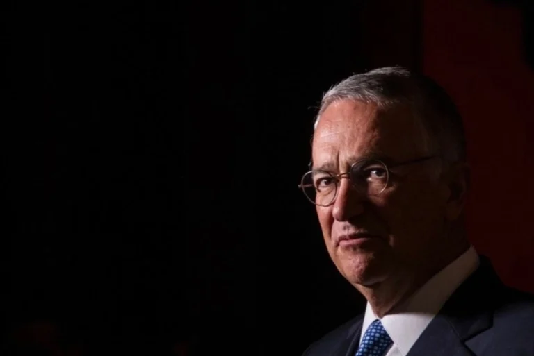 Corte de Nueva York multa a Ricardo Salinas Pliego y Grupo Elektra con 21 millones de dólares por desacato judicial