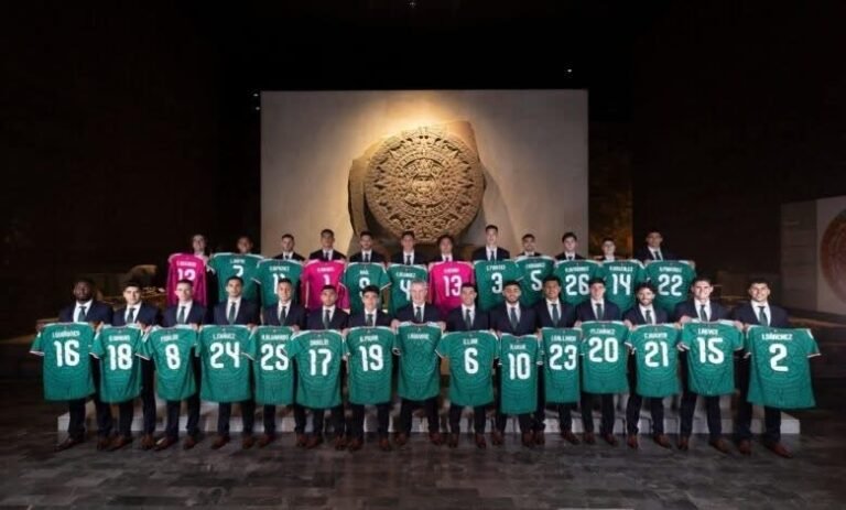 México debuta en el Mundial con la ilusión de unir al país a través del futbol
